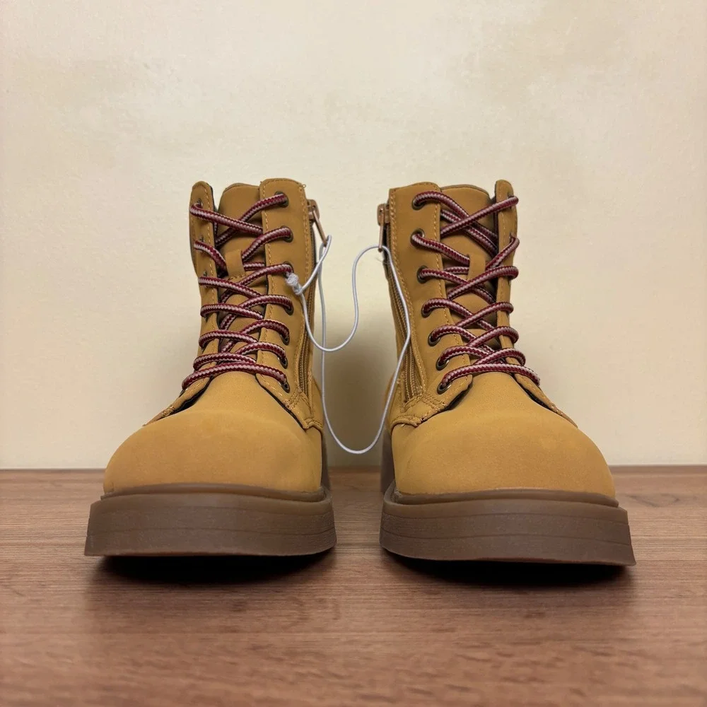 Steve Madden good pre